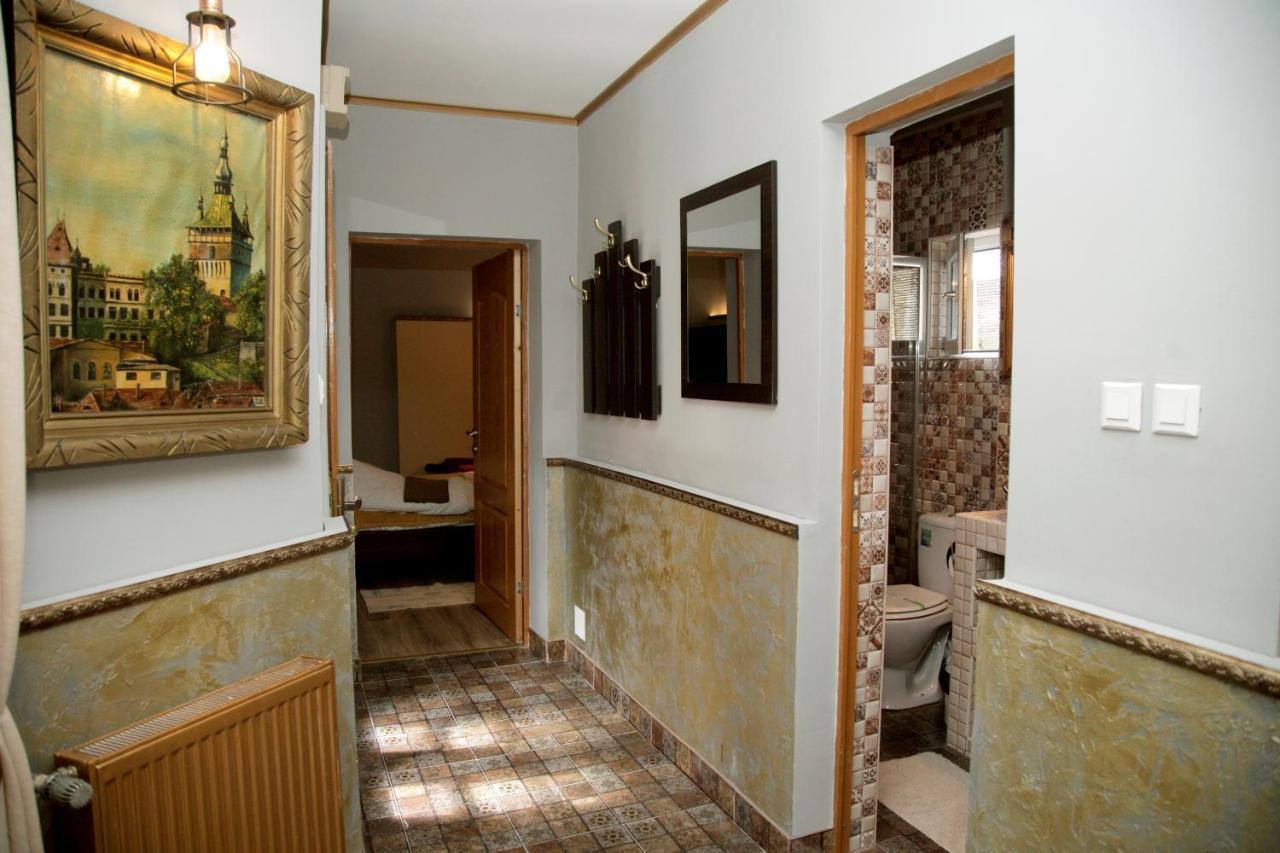 סיגישוארה Vintage Apartment - Ultracentral, 2 Dormitoare מראה חיצוני תמונה